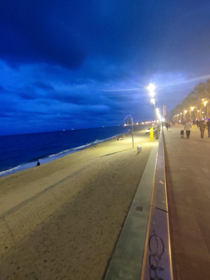 Nice Flat Within Walking Range To The Beach Barcelona Exterior foto