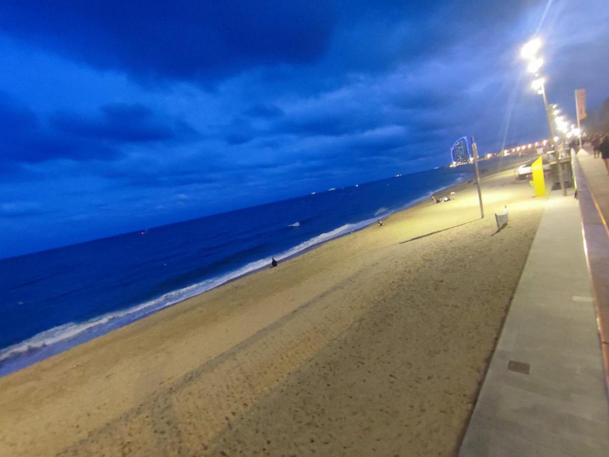 Nice Flat Within Walking Range To The Beach Barcelona Exterior foto