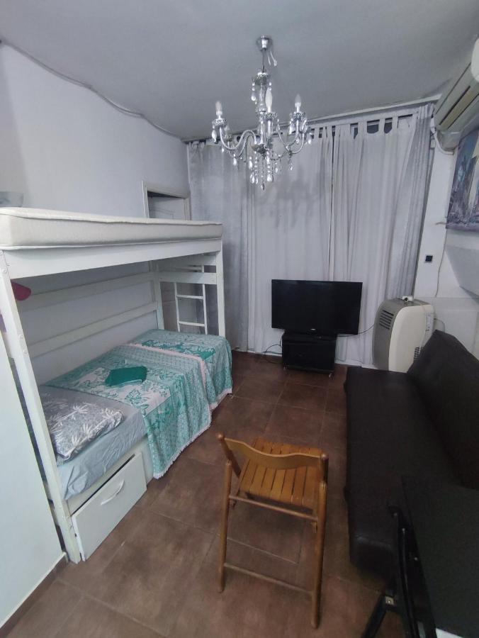 Nice Flat Within Walking Range To The Beach Barcelona Exterior foto